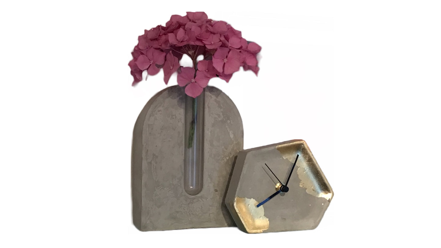 Geometric Desk Clock